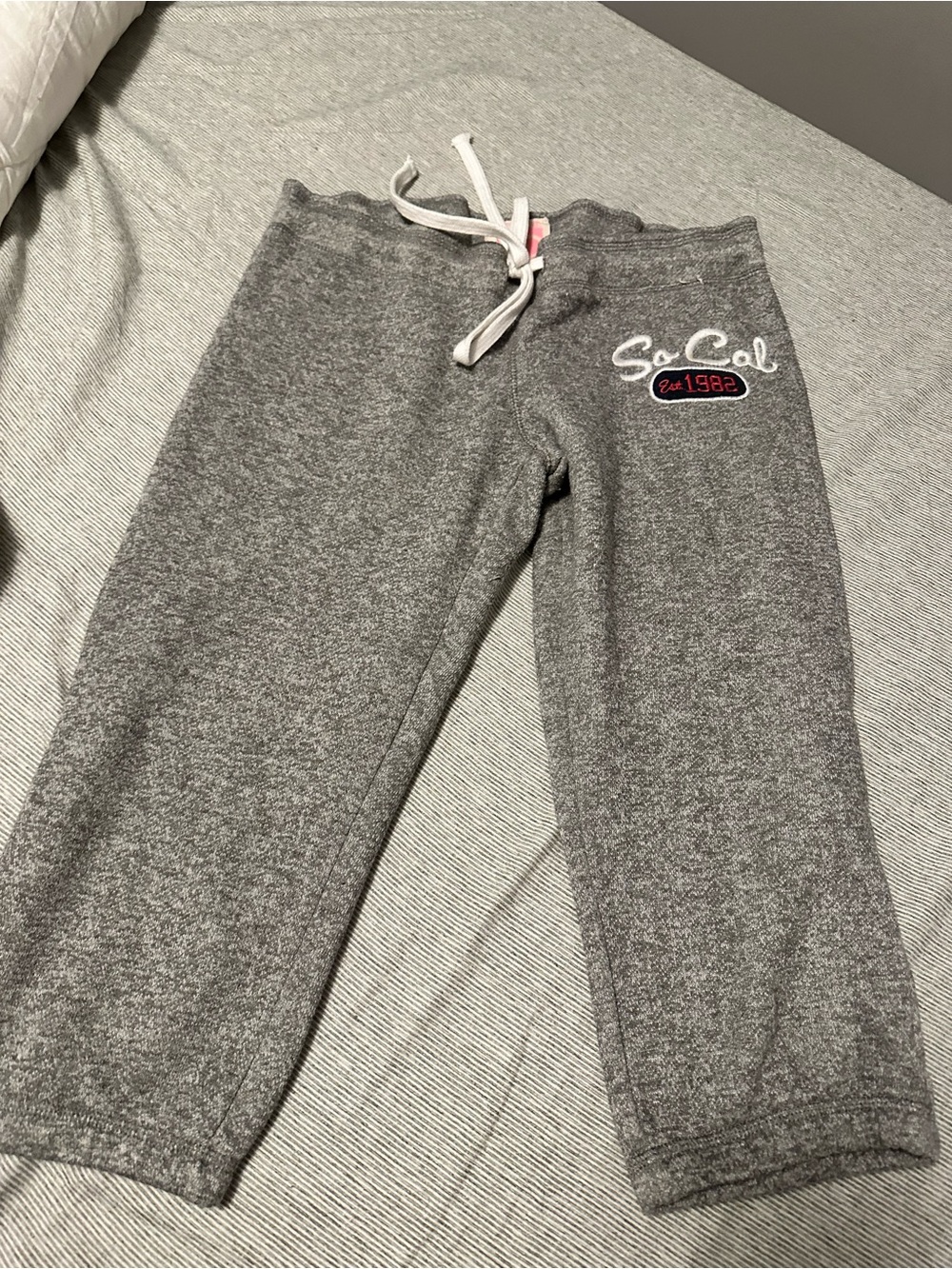 Ardene Grey Kids Sweatpants with So Cal Logo